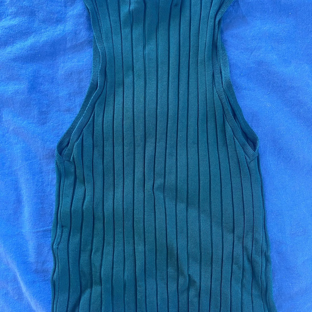 Crop Top Bundle - image 4